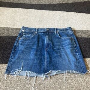 Denim Blue Frayed Hem Skirt